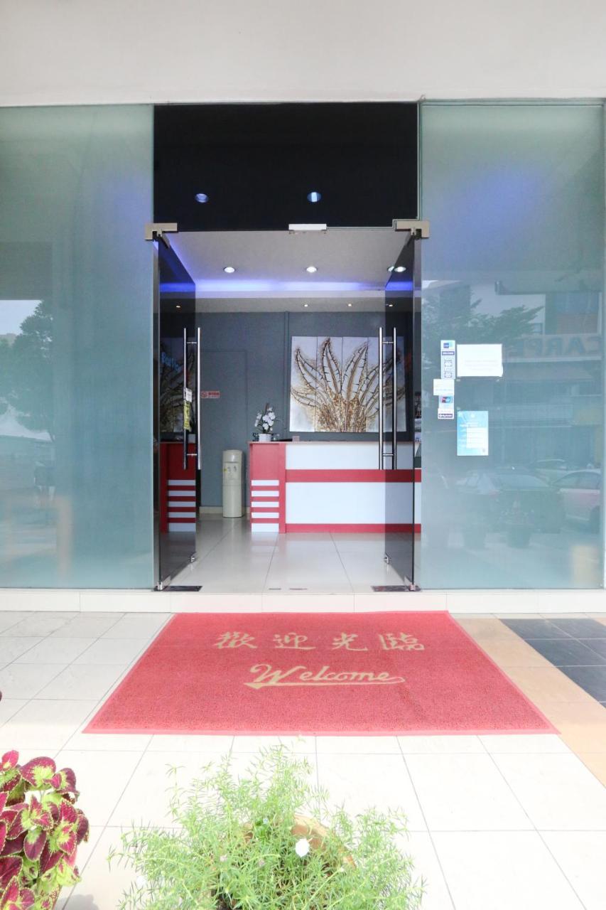 Best Hotel Shah Alam @ Uitm, I-City & Hospital Экстерьер фото